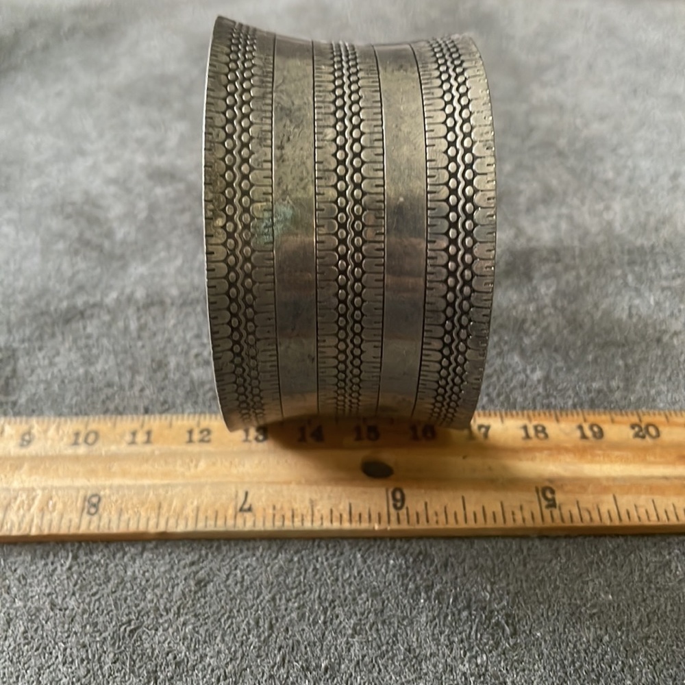 Vintage Asian Silver Tone Wide Patterned Cuff - Picture 8 of 8